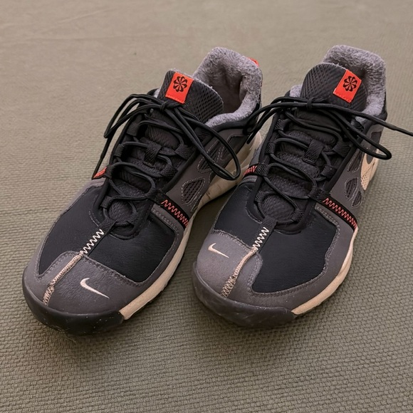 Nike Free Terra Vista 'Black Canvas' - Picture 3 of 6